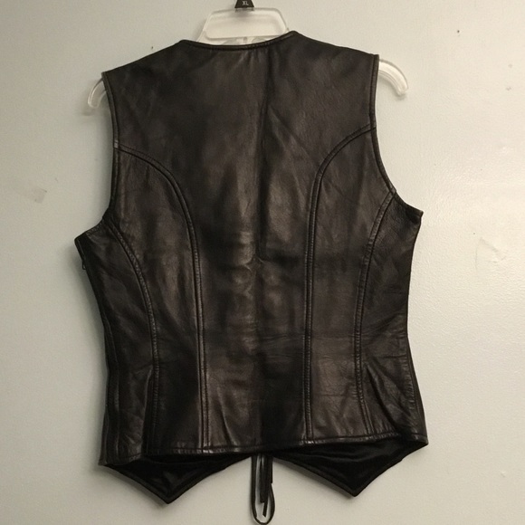 Cedars leather vest - Picture 11 of 11